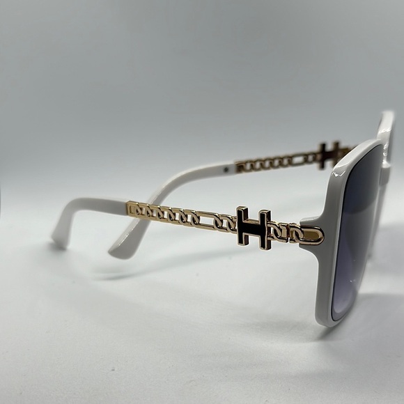 Chic Oversized Square Sunglasses - White Frame, Gold Accents, UV Protection NWT main image 13